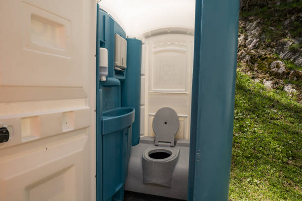 Best Local porta potty services  in Raintree Plantation, MO