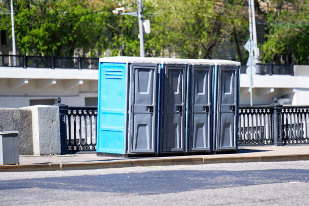 Best Porta potty rental near me  in Raintree Plantation, MO